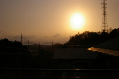 朝の太陽　朝日？