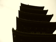 聳え立つ歴史