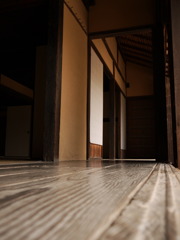 思い出廊下伝いに