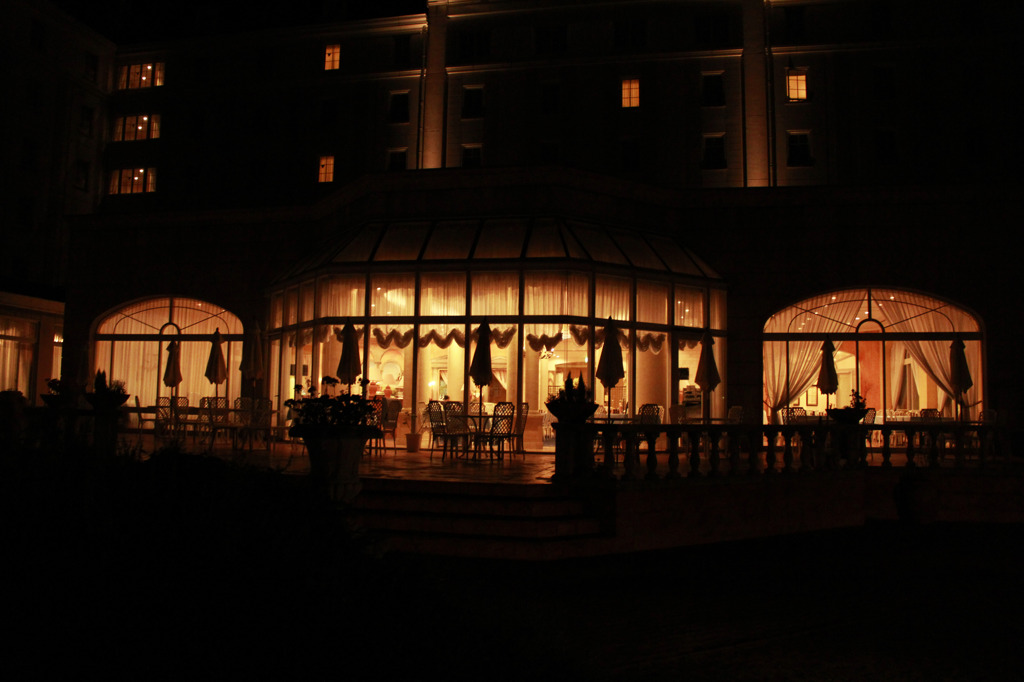 Night restaurant