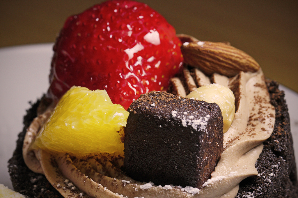 CHOCOLATE CAKE