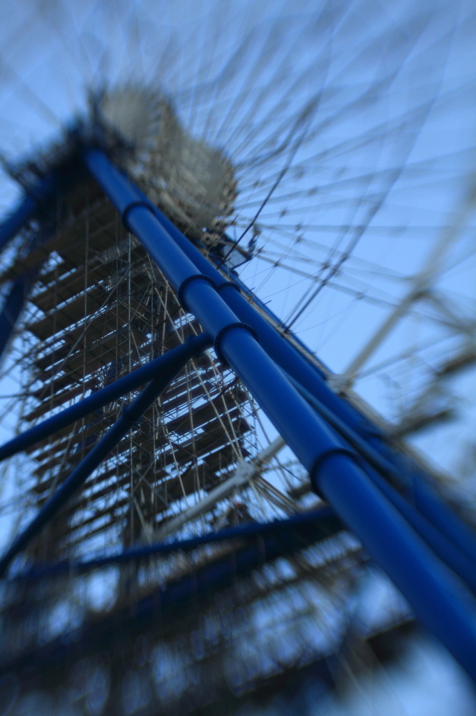 巨大扇風機で風を送れ