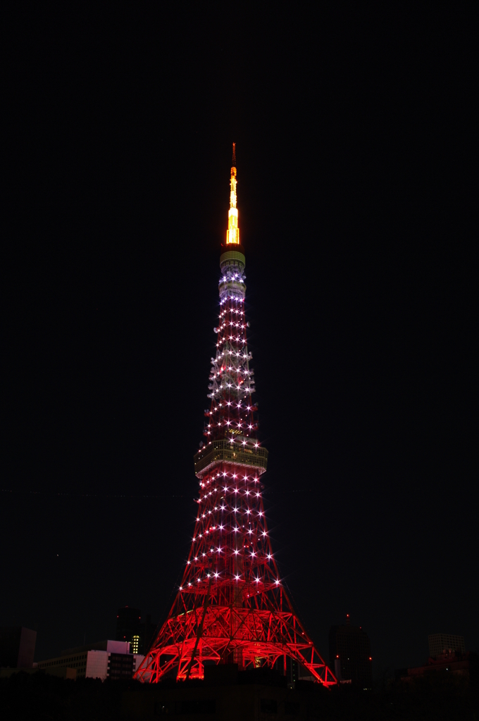 夜のタワー
