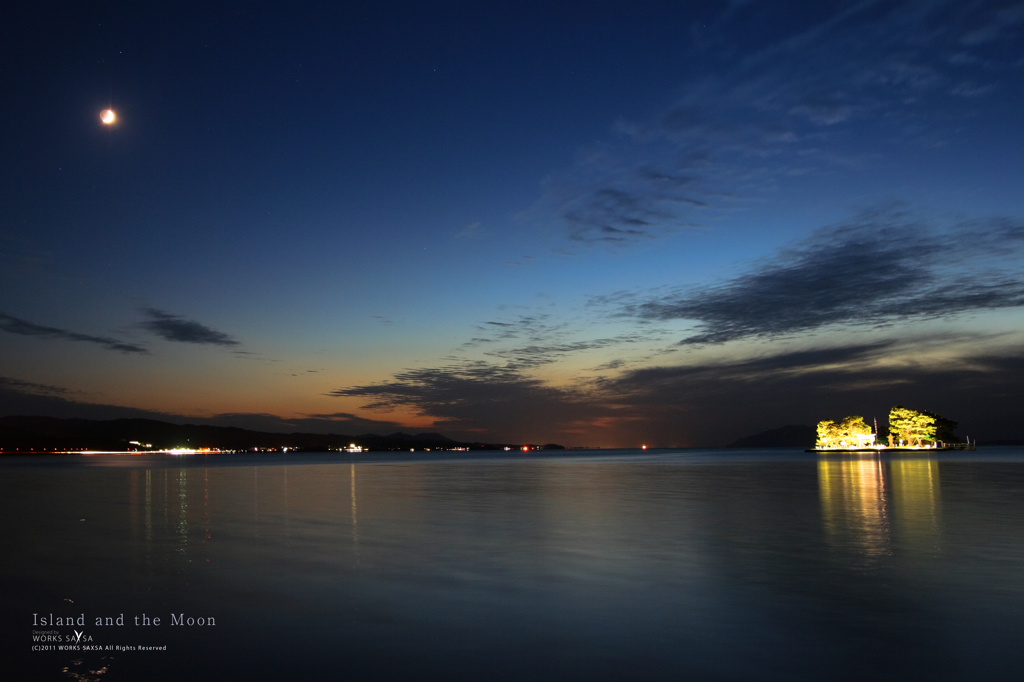 Island and the Moon