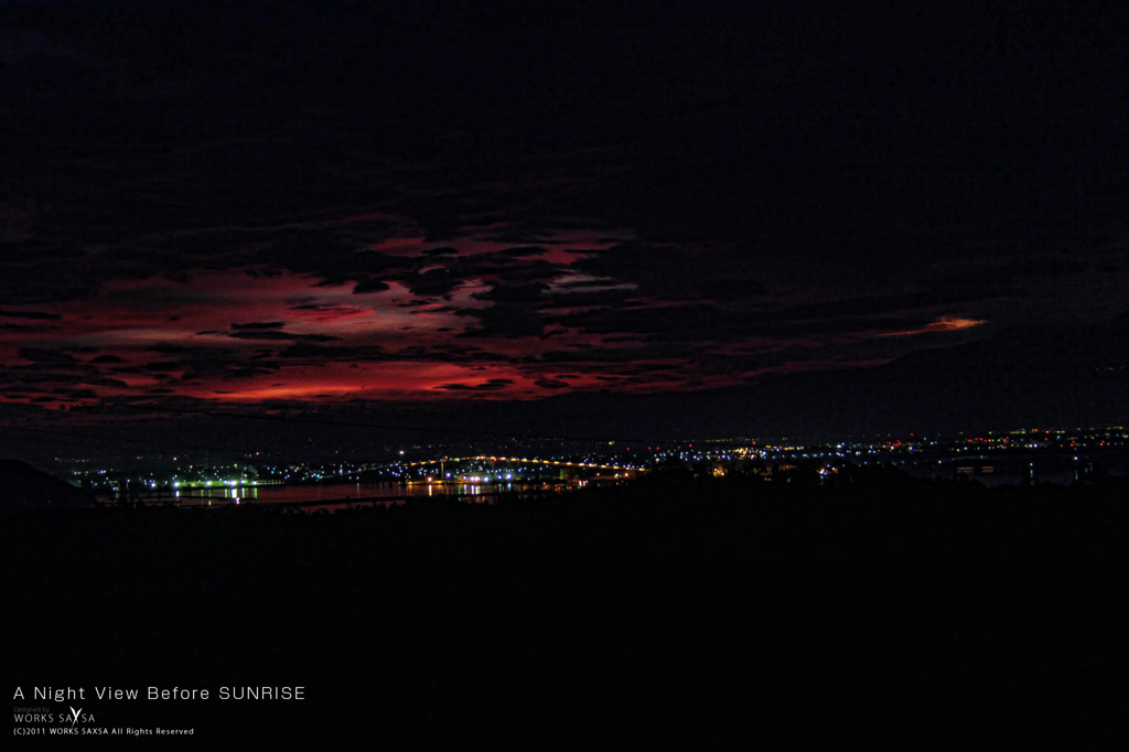 A Night View Before SUNRISE