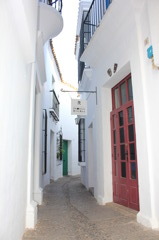 White　street