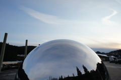 丸い空