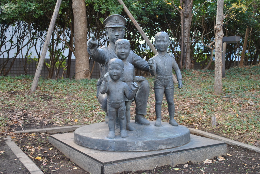 見よ！少年たち！