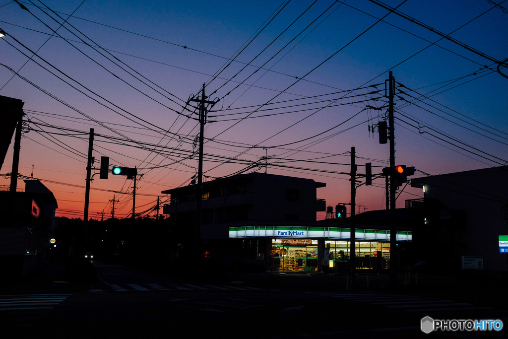 夜のコンビニ By ナイトゥ Id 写真共有サイト Photohito