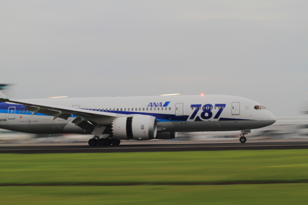 787　流し撮り