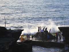 タナロット寺院　海岸　Tanah Lot