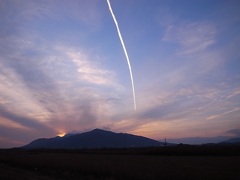 旅伏と飛行機雲　横ver