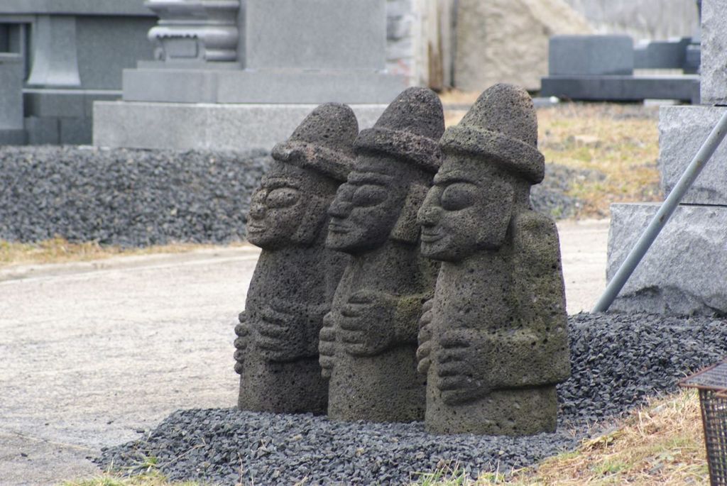 モアイ?