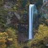晩秋の平湯大滝