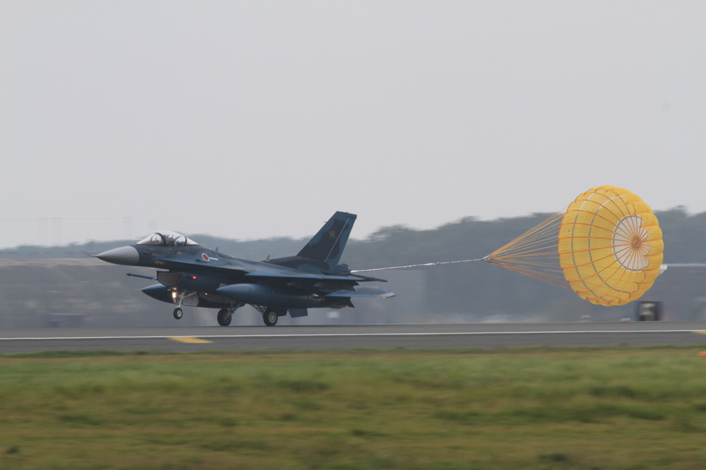 Ｆ－2のランディング（2015三沢）