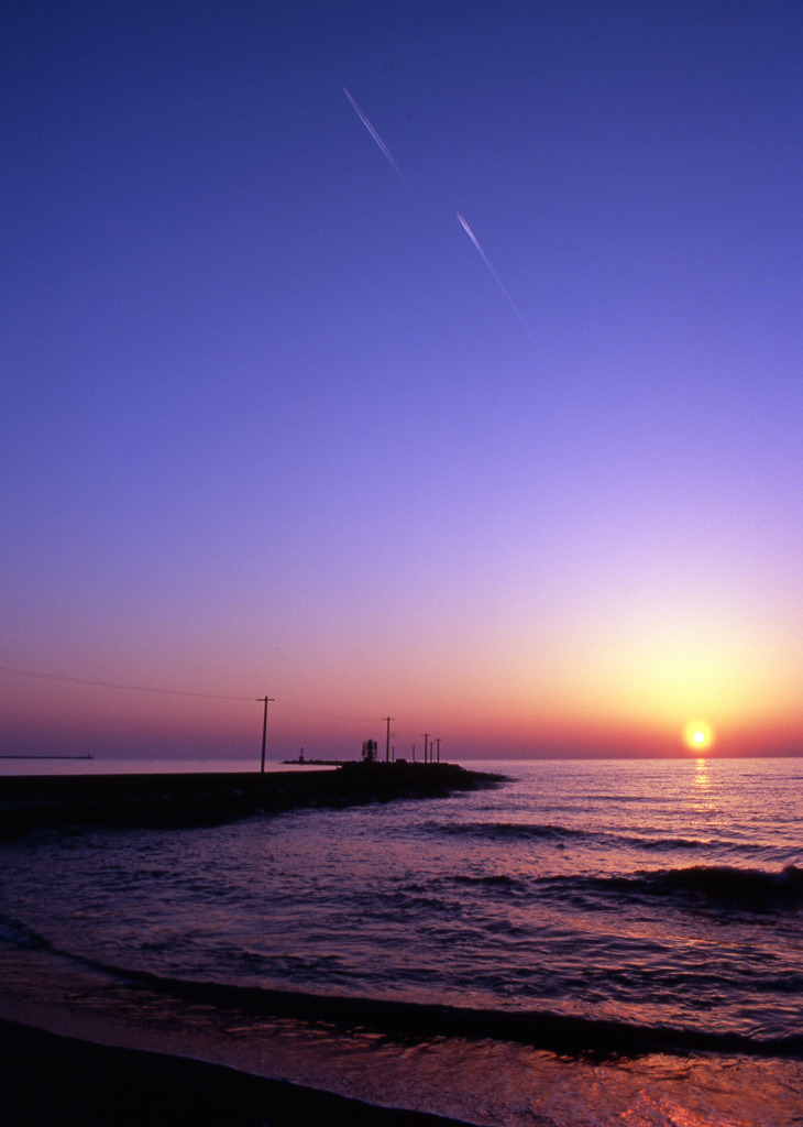 三国サンセットビーチ　夕日02
