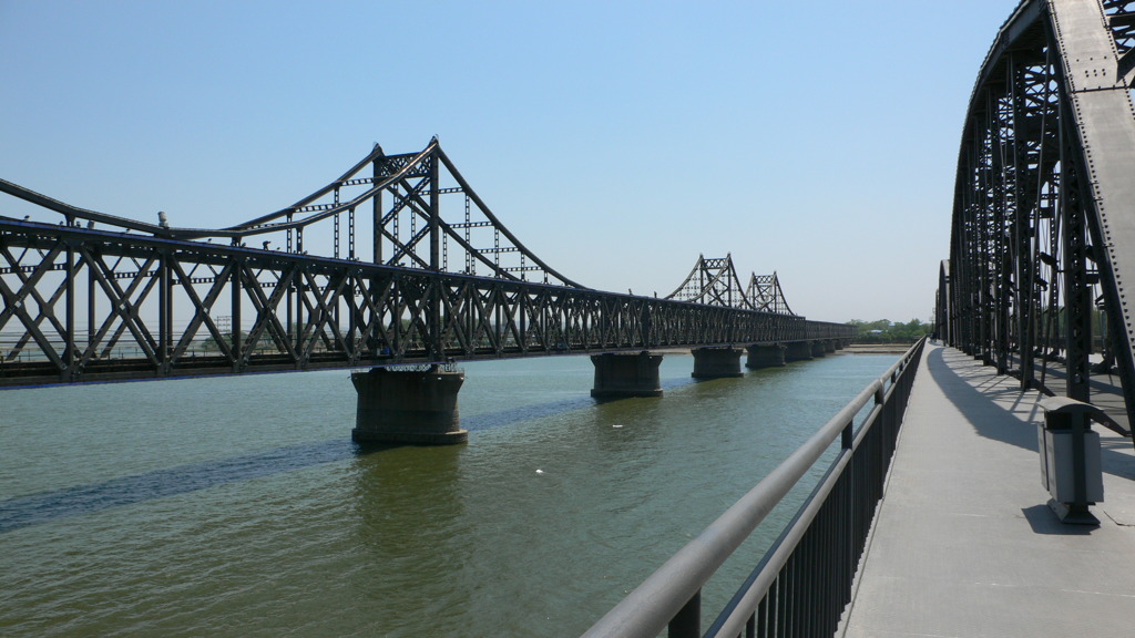 鴨緑江断橋