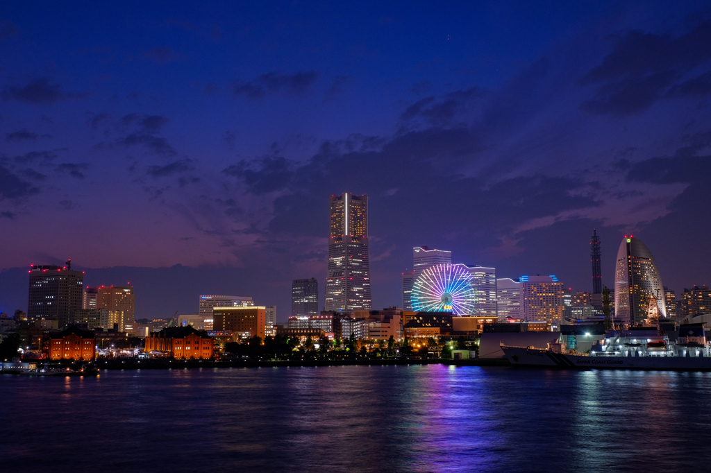 YOKOHAMA bay night