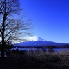 湖畔の情景