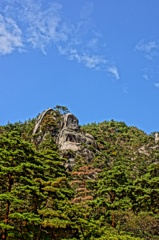 20111025027