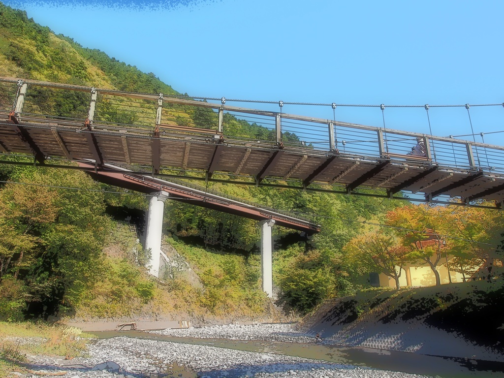 20131013078