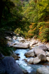 20111025012