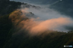 夏山雲海