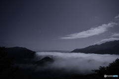 オリオンと滝雲