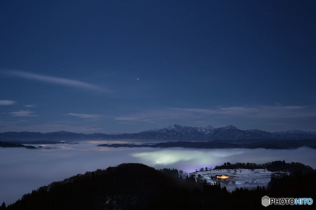 夜の雲海