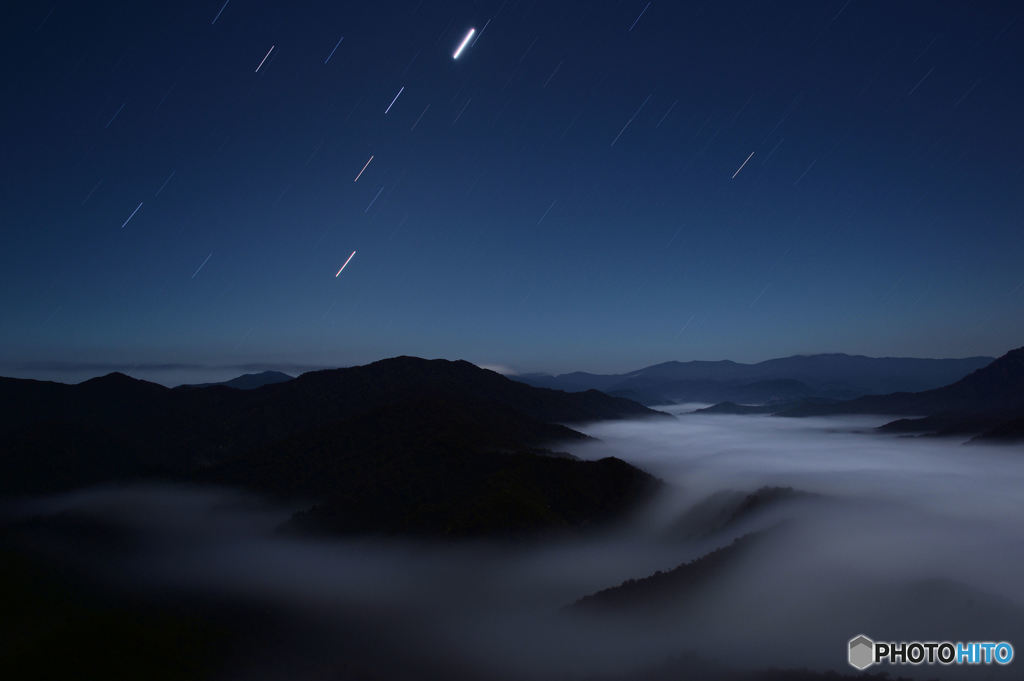 星と滝雲に出合えた夜