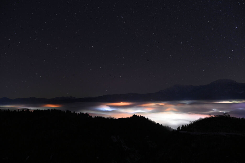 オーロラ雲海