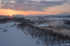信濃川と朝日