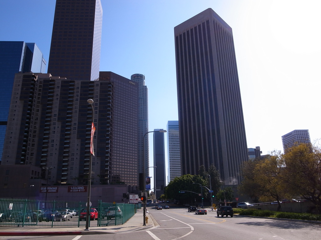 R0010435
