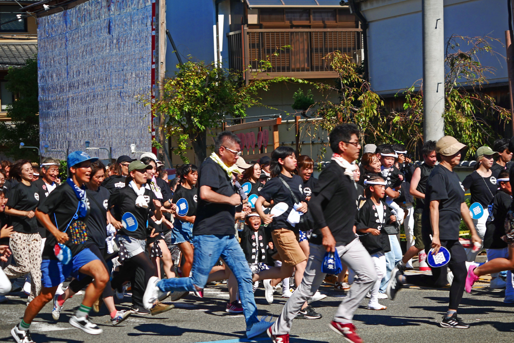 遅れるな！ 後に続け～　P1240710zz