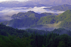 山の目覚め