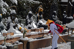 雪の巡礼　P1146876zz
