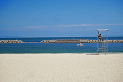 静かな海水浴場　P1440065zz