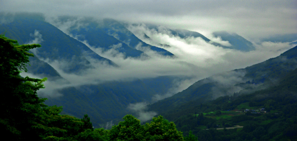 山峡の朝霧　IMGP7825z