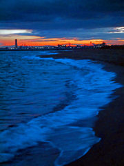 朝の波　P1760017zz