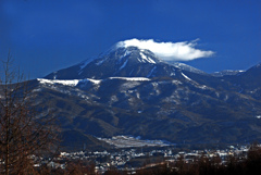 雲を引く蓼科山　IMGP7057zz