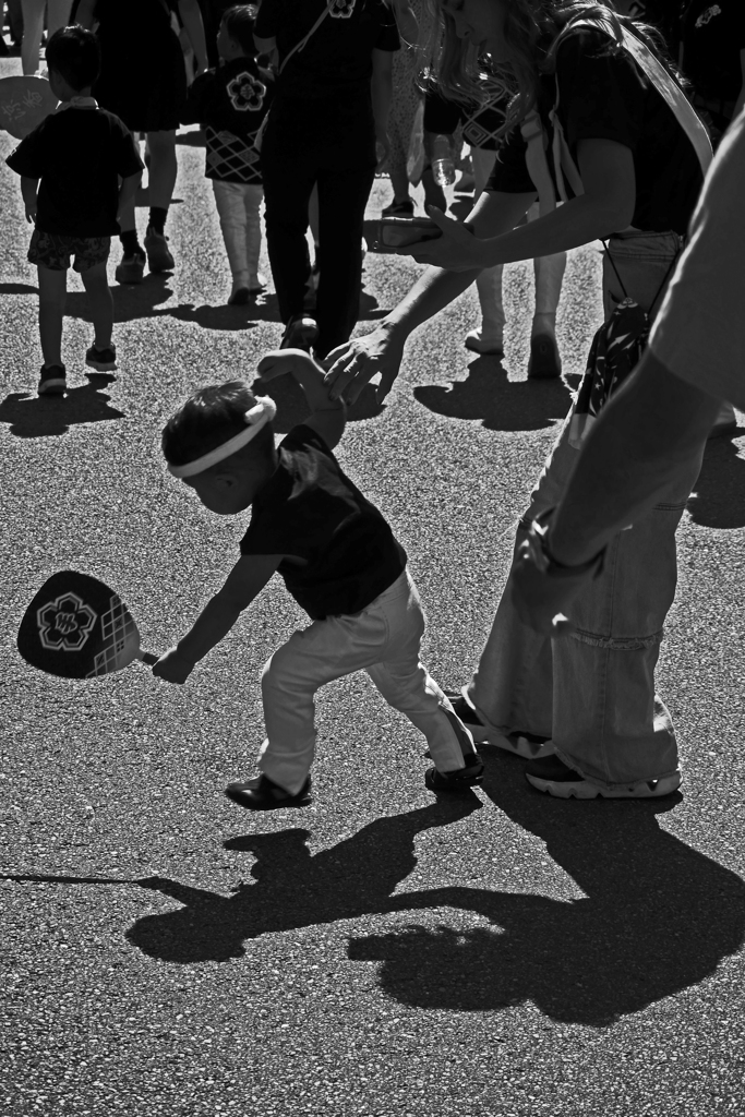 影 祭り囃子に誘われて　P1240997zz