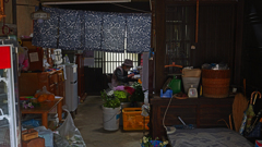 お店の奥では‥　P1061062zz
