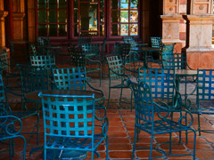 鉄の椅子　P1600360zz