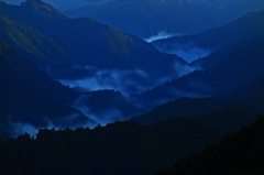 高野黎明 湧き立つ霧　DSC01191z 