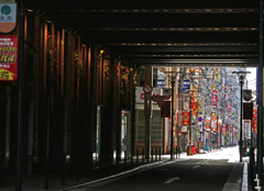 朝陽が眩しい街並み　P1160576zz