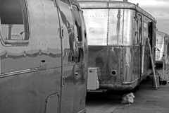 ジュラルミンのトレーラー　P1011479zz