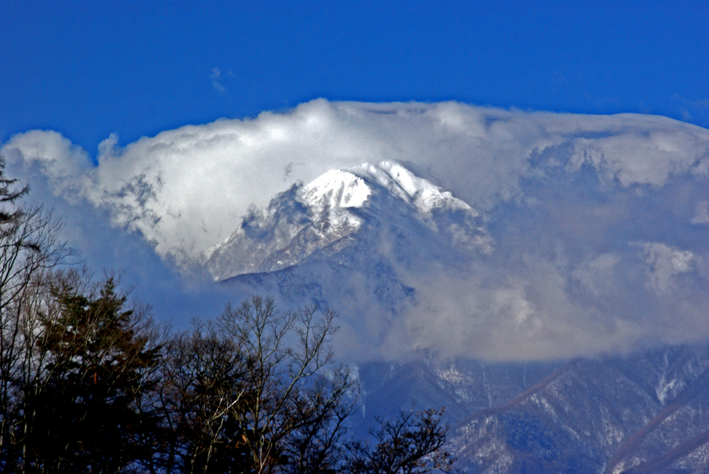 お山は荒れ模様　IMGP7087z