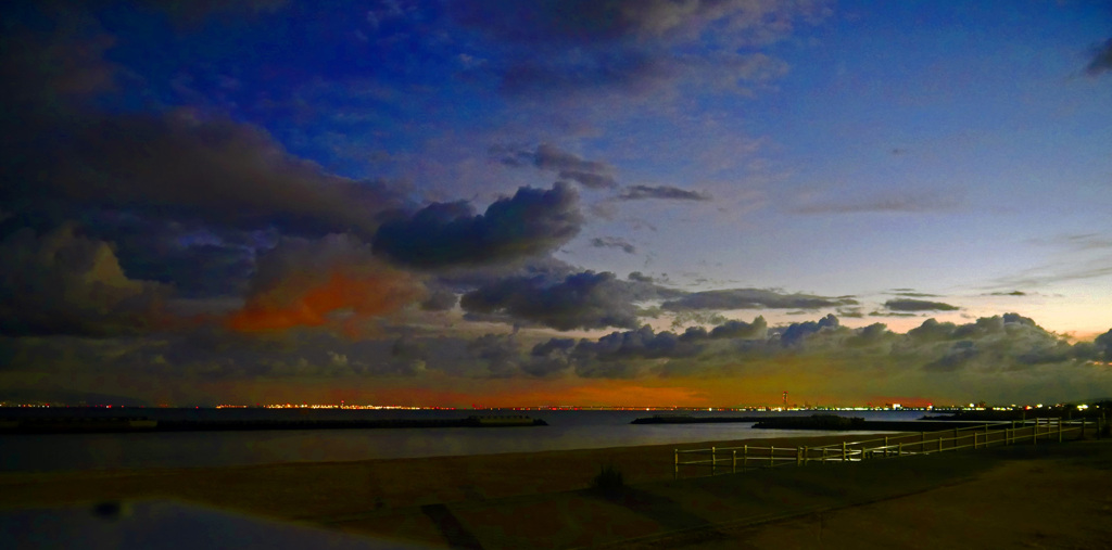 夜明けの空港島　P1490179zz