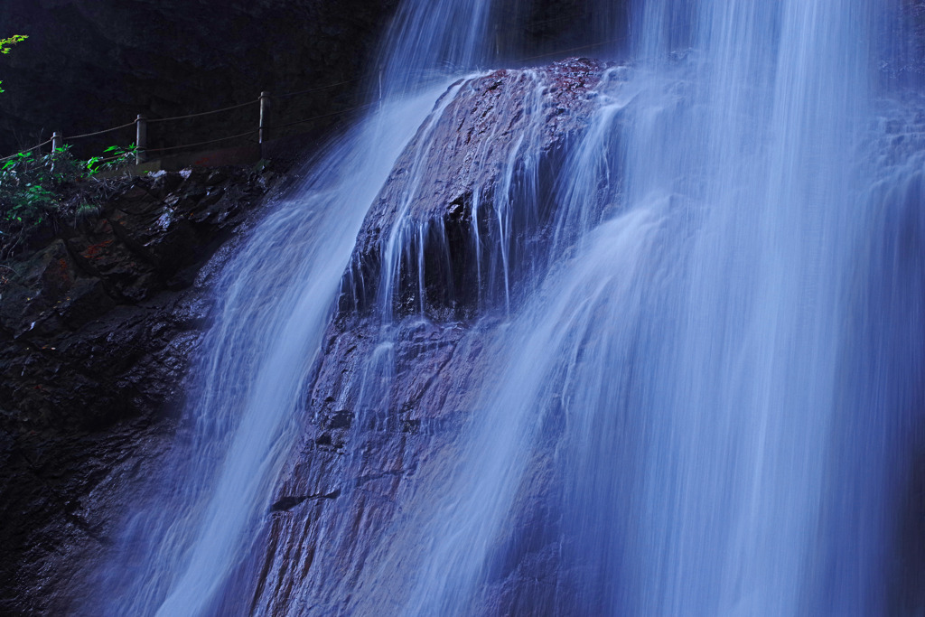 雷滝弐景其壱　IMGP9935zz