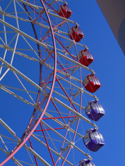 青空を行く観覧車　P1210017zz